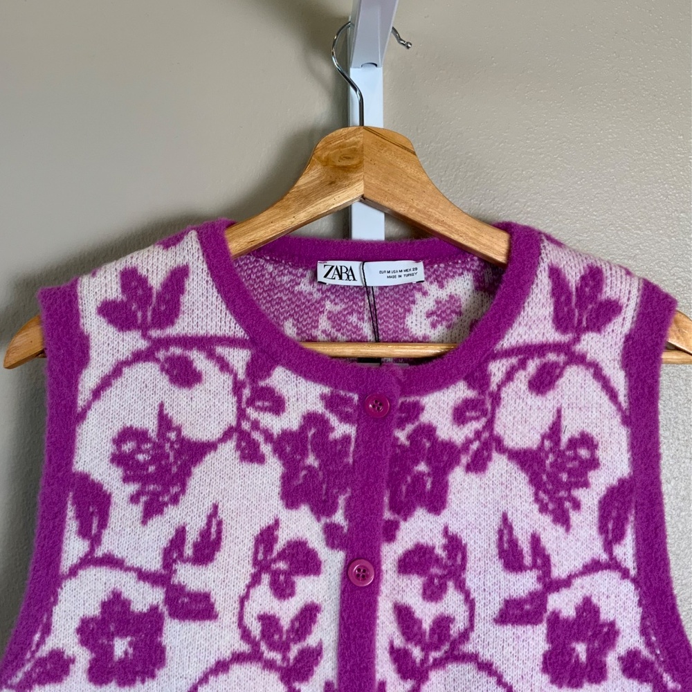 ZARA Floral Jacquard Knit Vest - Picture 9 of 16